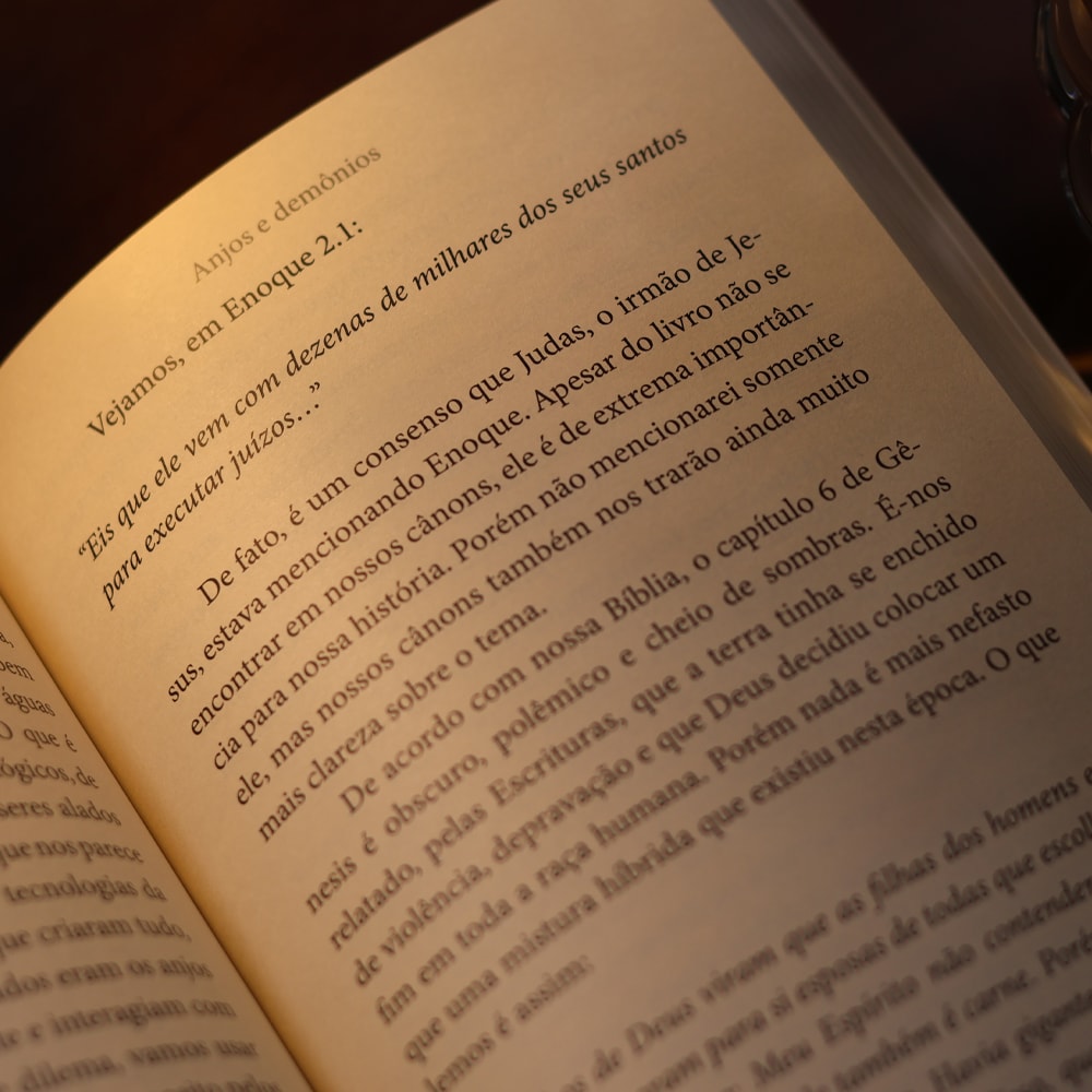 Anjos e Demônios | Hernane Santos