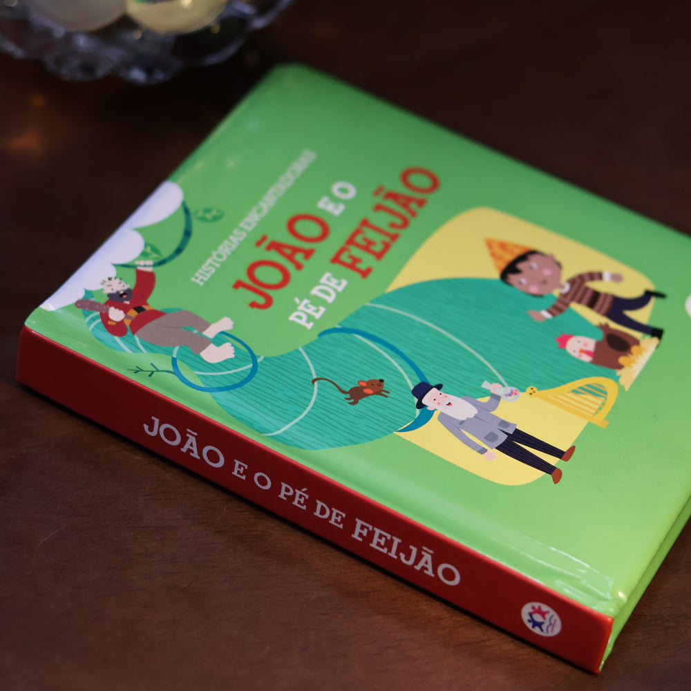 Histórias Encantadoras | João e o Pé de Feijão | Almofadado