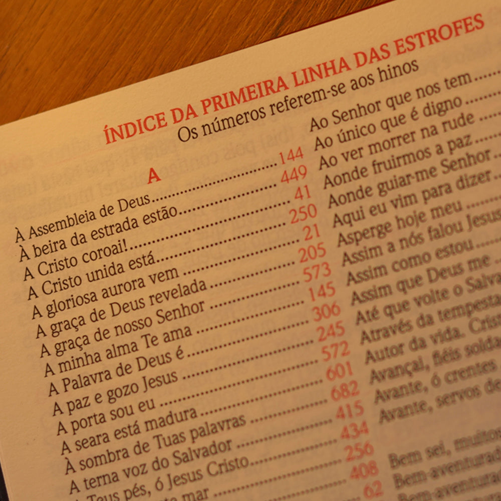 Harpa Avivada e Corinhos Pink | Letra Hipergigante | Capa Dura