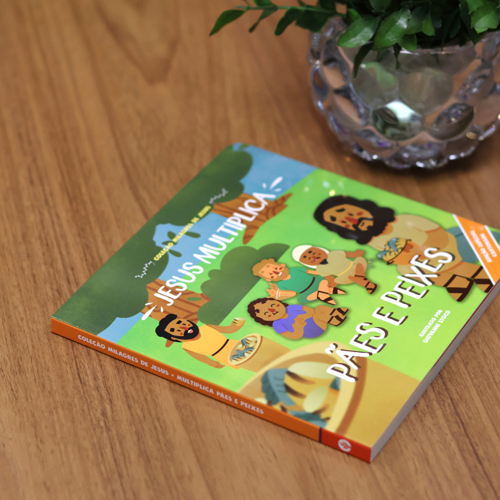 Jesus Multiplica Pães e Peixes | Coleção Milagres | Cartonado
