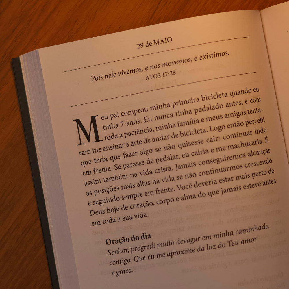 Devocional Diário | Dia a Dia Com Billy Graham