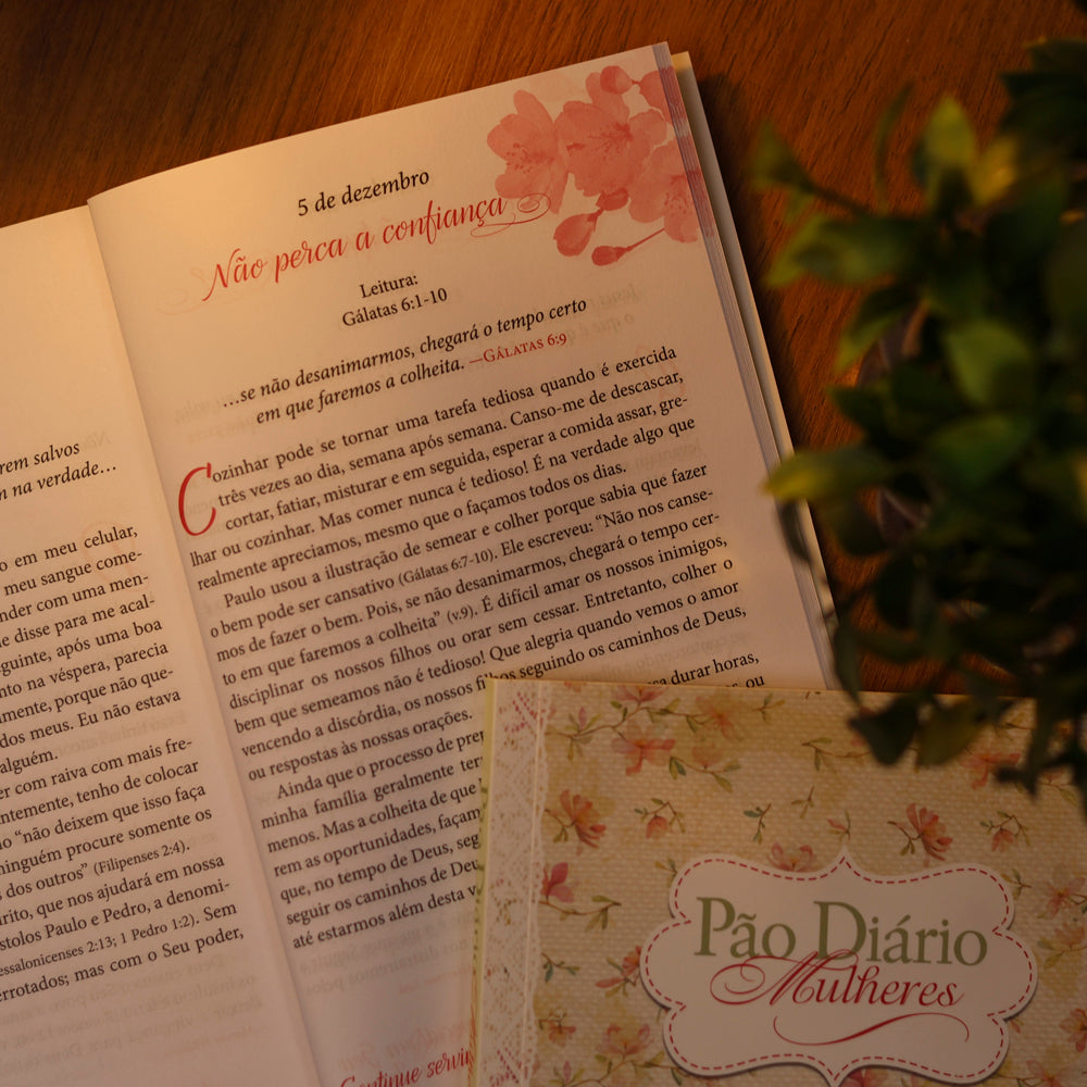 Box Devocional Pão Diário Mulheres | Flores da Terra