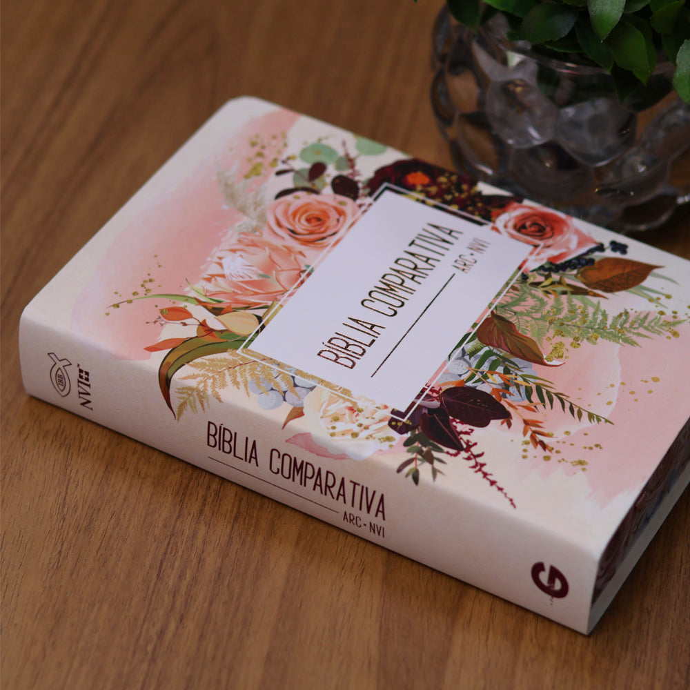Bíblia Sagrada Edição Comparativa | ARC e NVI | Letra Média | Capa Luxo Flor de Henna