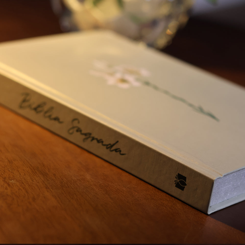Bíblia Sagrada Lírios Verde | NVI | Letra Maior | Capa Dura