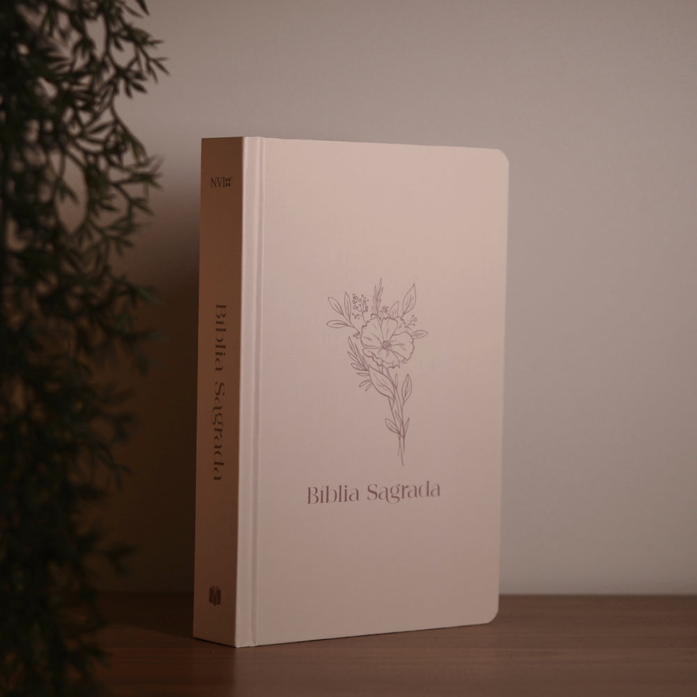 Bíblia Sagrada Flor | NVI | Letra Normal | Capa Dura