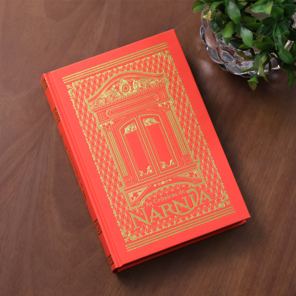 As Crônicas de Nárnia | Edição Comemorativa de 75 Anos| Capa Deluxe Com Jacket