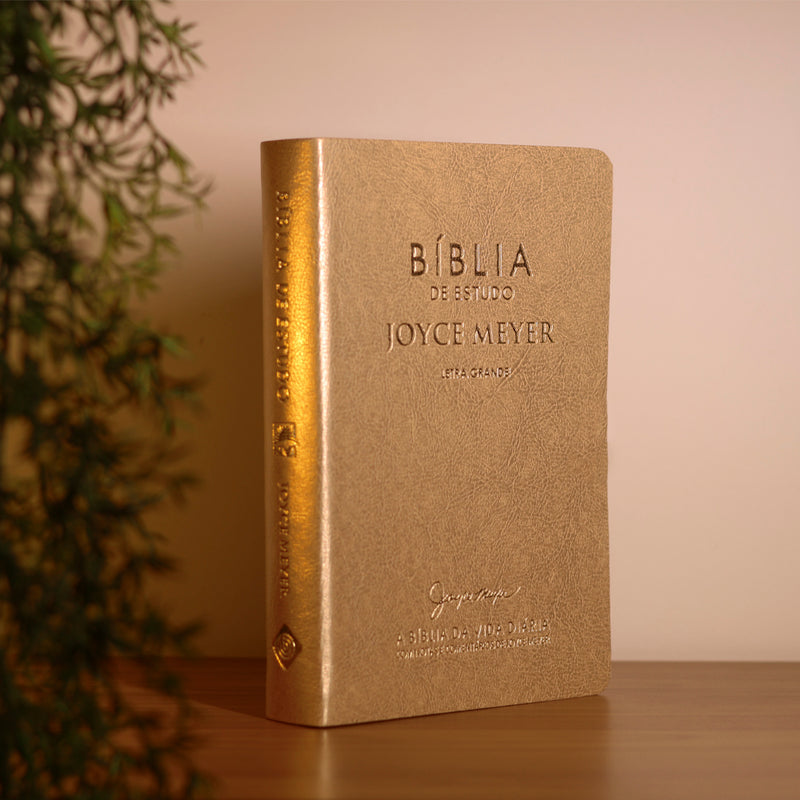 Bíblia De Estudo Joyce Meyer | NVI | Letra Grande | Capa Dourada