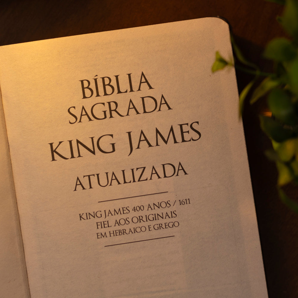Bíblia Sagrada Arabesco e Cruz | KJA | Letra Maior| Capa Dura