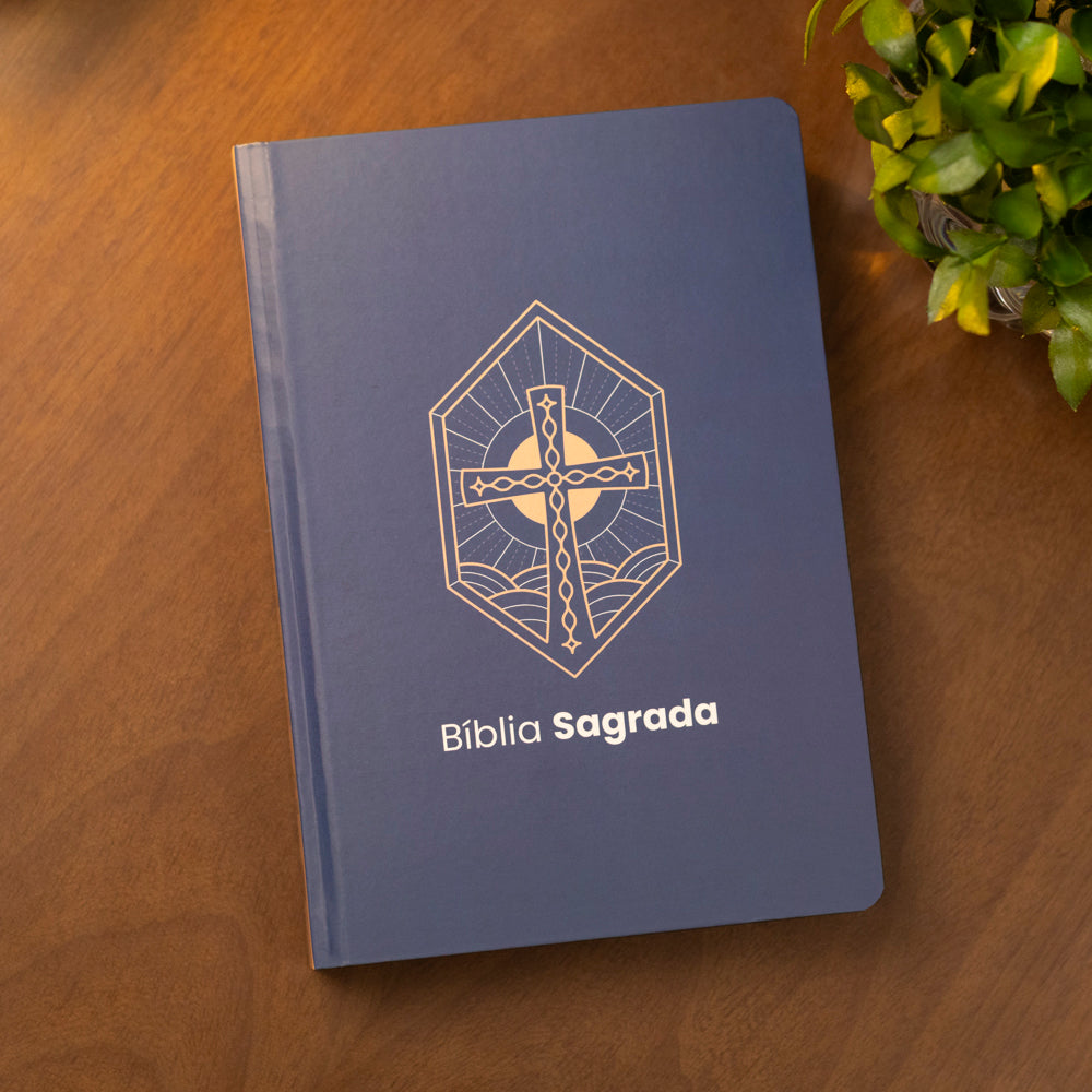 Bíblia Sagrada Cruz Vitral | KJA  | Letra Maior | Capa Dura