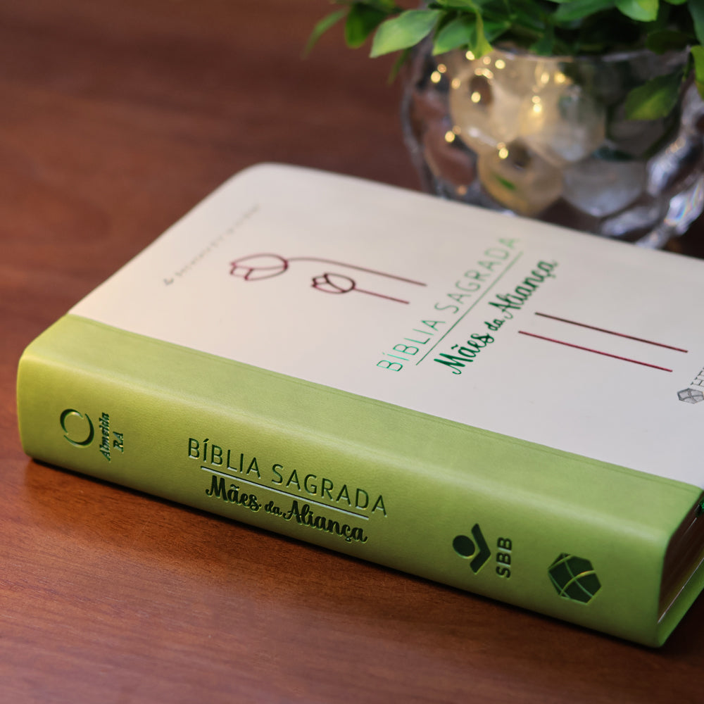 Bíblia Sagrada Mães da Aliança | ARA | Letra Normal | Capa Luxo Verde Marfim