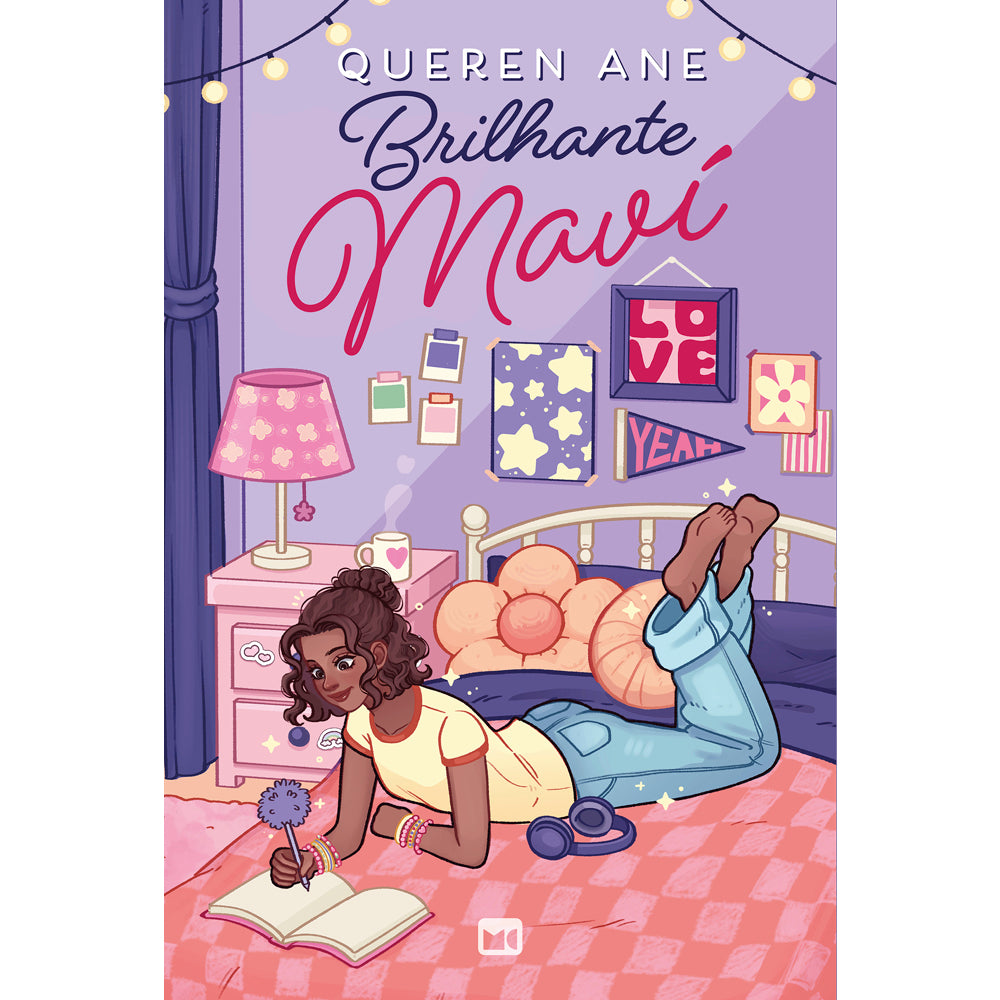 Livro Brilhante Maví, capa ilustrada com garota deitada na cama em quarto colorido. — Plenitude