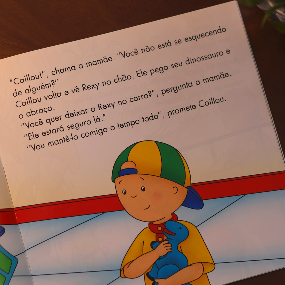Caillou | O Museu dos Dinossauros