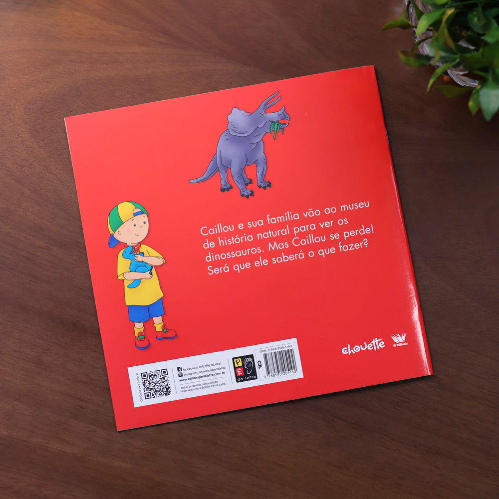 Caillou | O Museu dos Dinossauros