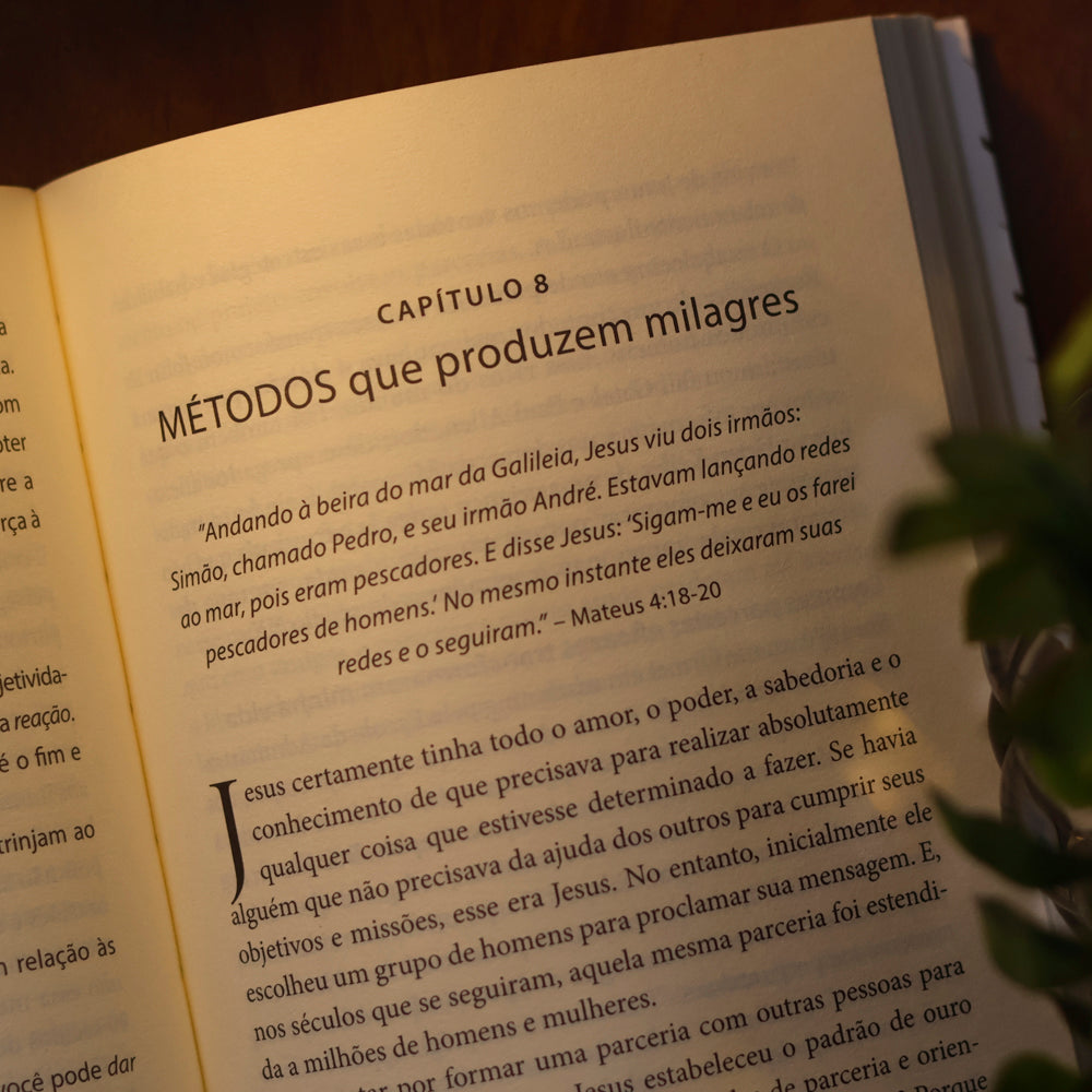 Kit Jesus, O Homem Mais Sábio que Já Existiu + O Segredo dos Homens Mais Ricos da Bíblia
