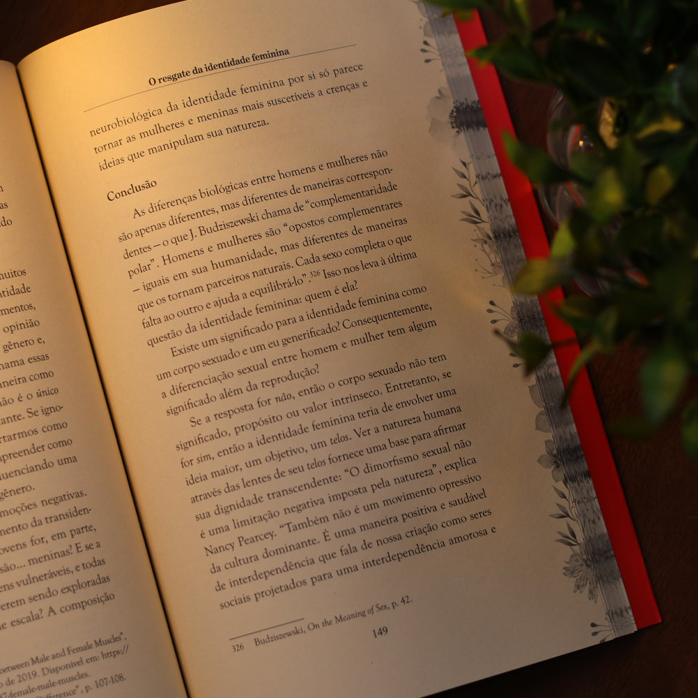 O Resgate da Identidade Feminina | Katie J. McCoy