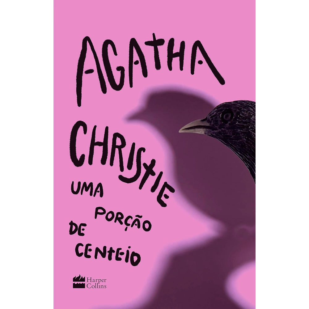 Livro de capa dura, "Uma Porção de Centeio" de Agatha Christie, capa rosa com título preto e sombra de pássaro. — Plenitude