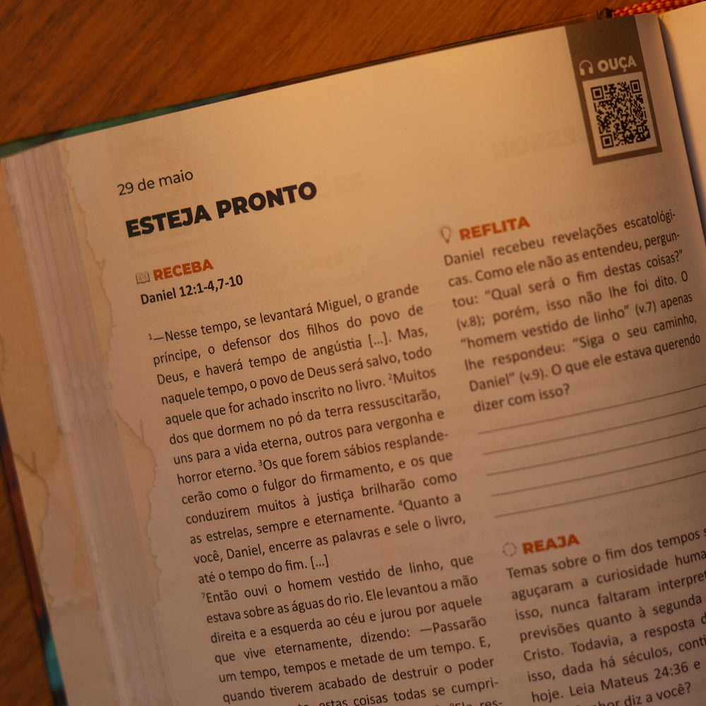Devocional Dia a Dia Com a Bíblia | Lectio Divina | Vitral