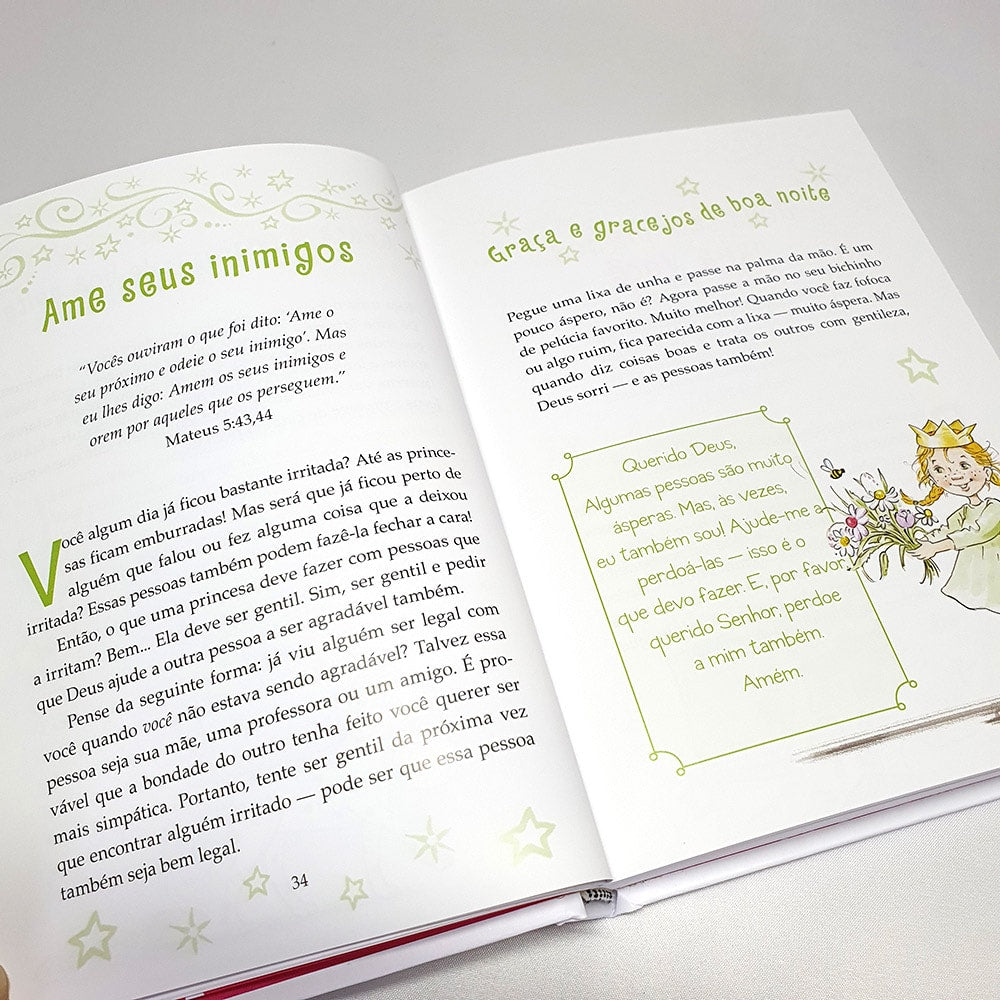 Capa de Bíblia Devocional da Princesinha | Sheila Walsh — item do Kit A Bíblia da Princesinha + Bíblia Devocional da Princesinha + Devocional Boa Noite Princesinha | Sheila Walsh · foto 9