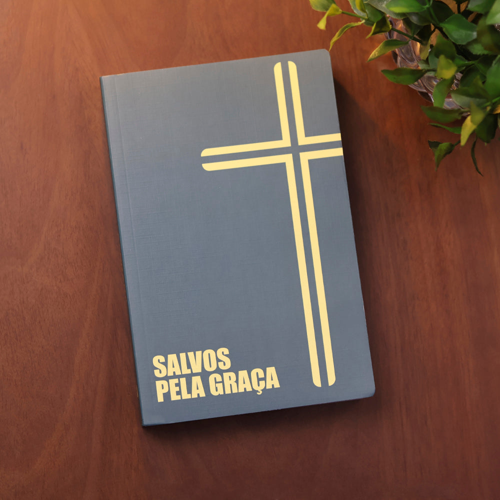 Capa de Bíblia Sagrada Cruz | NVI | Capa Brochura Verde — item do Kit Bíblia Sagrada Cruz | NVI | Capa Brochura Verde 10un · foto 3