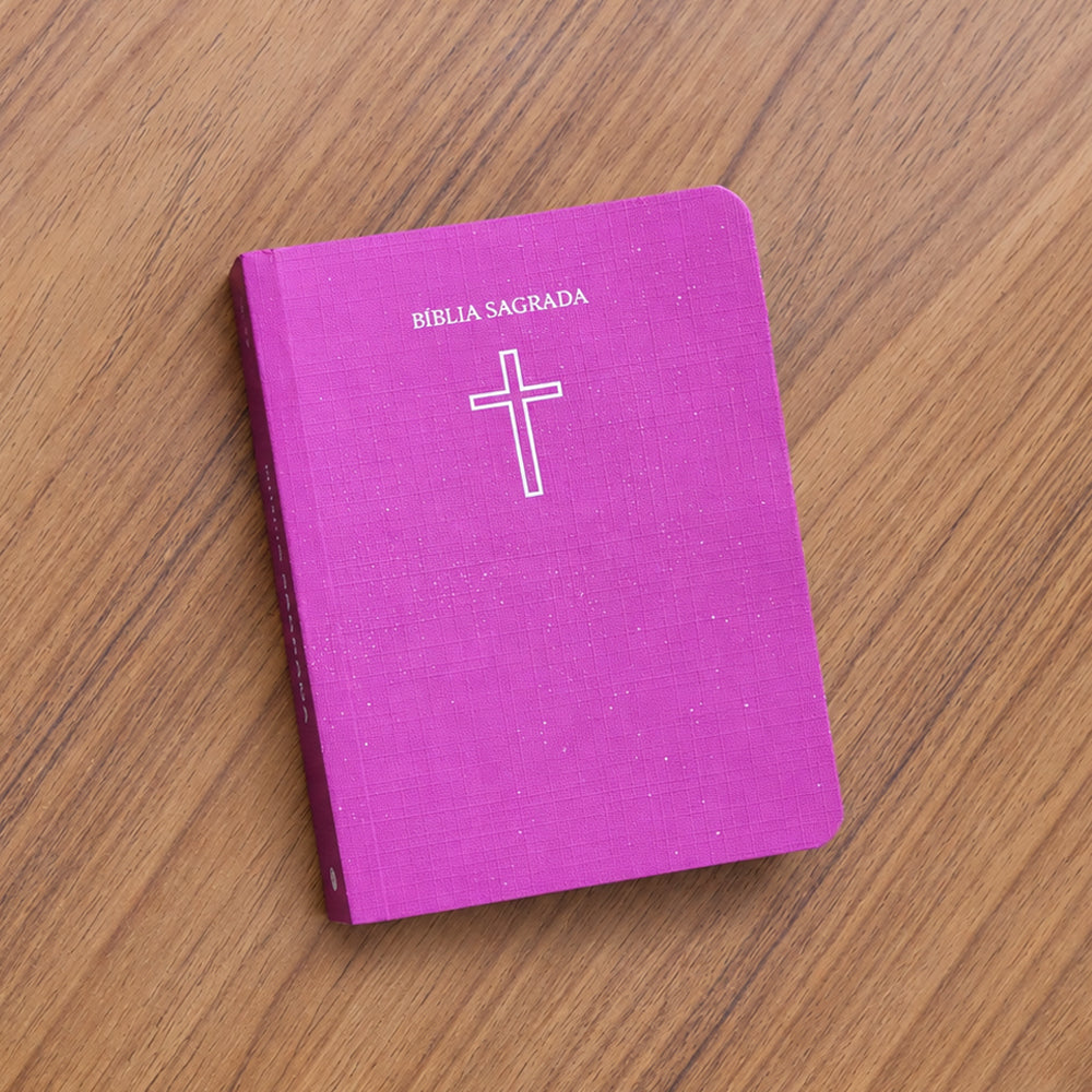 Capa de Bíblia Sagrada Pequena | ARC | Capa Brochura Salvos Pela Graça Rosa — item do Kit Bíblia Sagrada Pequena | ARC | Capa Brochura Salvos Pela Graça Rosa 10un · foto 3