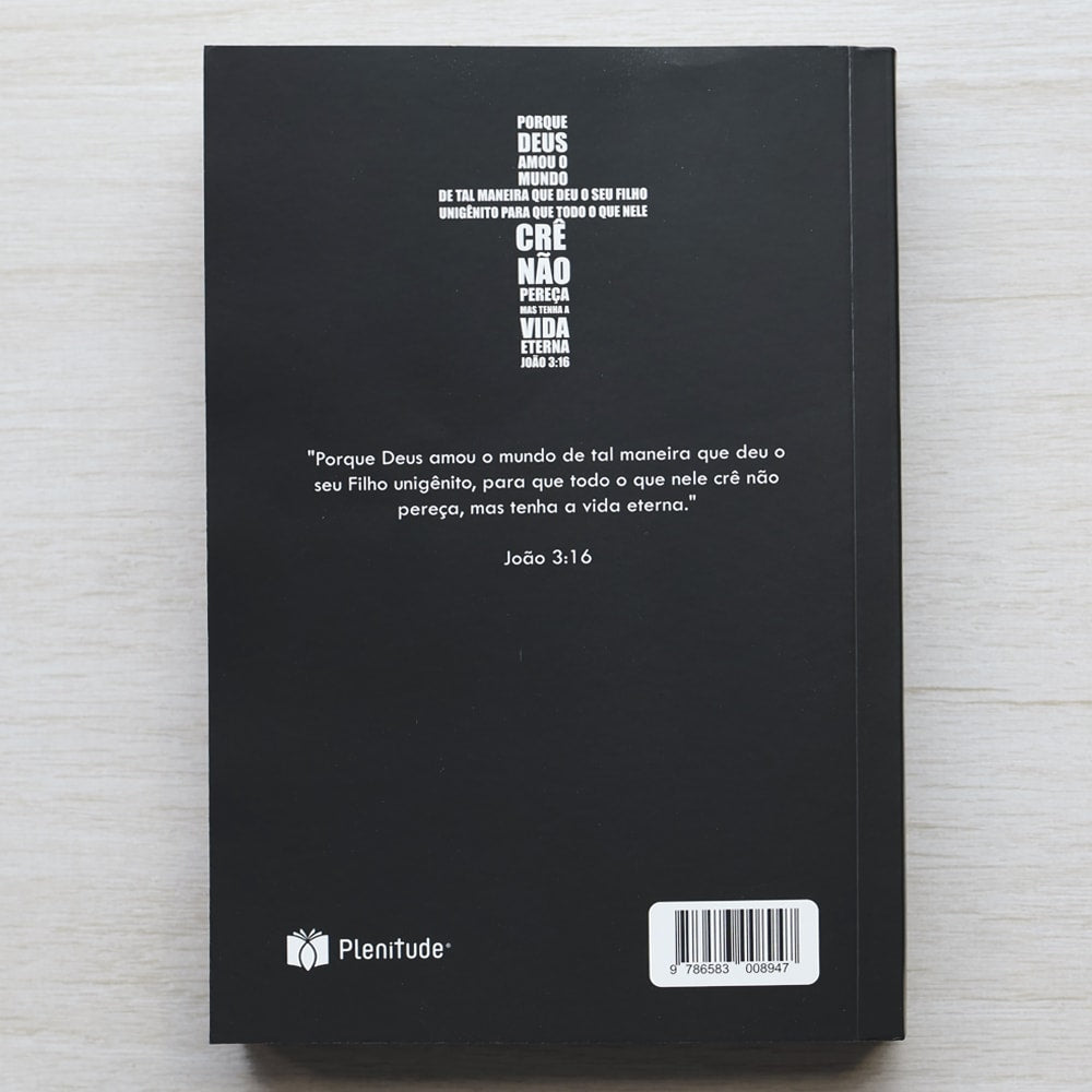 Capa de Bíblia Sagrada Porque Deus Amou João 3:16 | NAA | Letra Normal | Capa Ilustrada — item do Kit Bíblia Sagrada Porque Deus Amou João 3:16 | NAA | Letra Normal | Capa Ilustrada 10un · foto 3