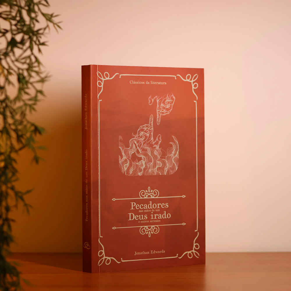 Capa de Pecadores Nas Mãos de Um Deus Irado e Outros Sermões | Clássicos da Literatura | Jonathan Edwards — item do Kit Bíblia Sagrada Slim | NVI | Letra Normal | Capa Luxo Marrom + Pecadores Nas Mãos de Um Deus Irado e Outros Sermões | Clássicos da Literatura | Jonathan Edwards · foto 2