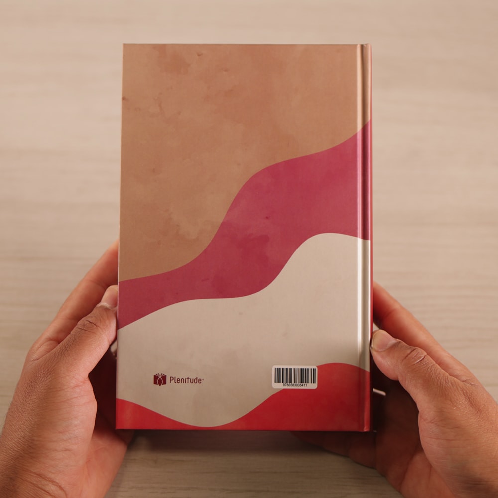 Capa de Bíblia Sagrada Tuas Consolações | NAA | Letra Normal | Capa Dura — item do Kit Bíblia Sagrada Tuas Consolações | NAA | Letra Normal | Capa Dura 10un · foto 7