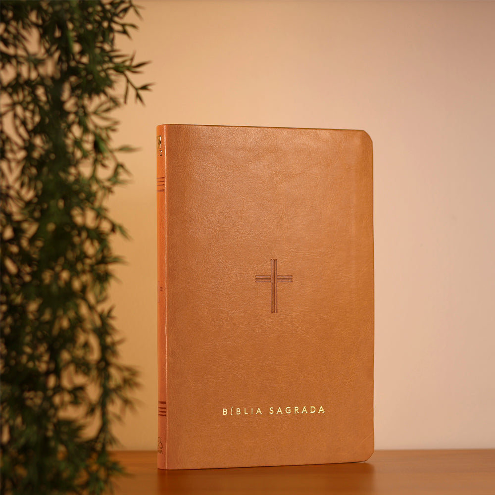 Capa de Bíblia Slim NVT | Poder da Cruz |  Capa Luxo Caramelo — item do Kit Bíblia Slim NVT | Poder da Cruz | Capa Luxo Caramelo + Grátis O Livro de Enoque · foto 2