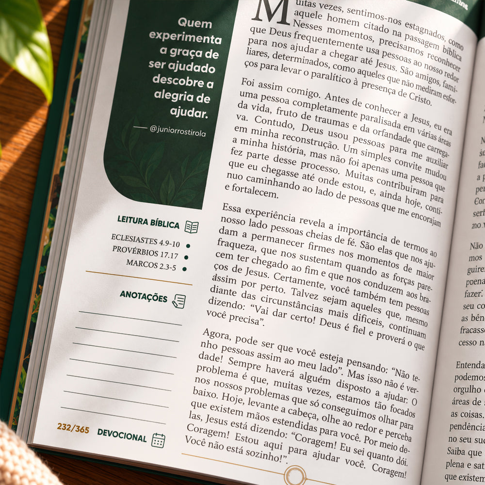Capa de Café Com Deus Pai 2027 | Júnior Rostirola | Capa Brochura — item do Kit Café Com Deus Pai 2027 | Júnior Rostirola | Capa Brochura + O Peregrino | Clássicos da Literatura | John Bunyan · foto 8