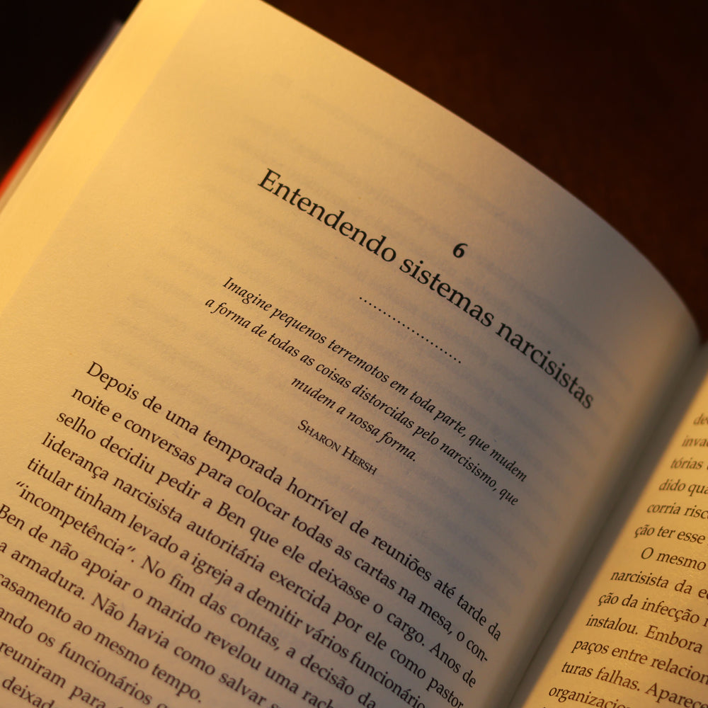 Capa de Quando o Narcisismo Invade a Igreja | Chuck DeGroat — item do Kit Combatendo Ameaças na Igreja + Profetas: A Profecia na Bíblia e na Igreja | Augustus Nicodemus + Quando o Narcisismo Invade a Igreja | Chuck DeGroat · foto 7