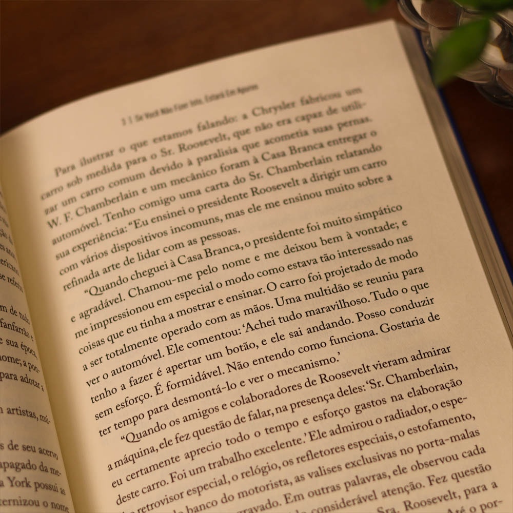 Capa de Como Fazer Amigos e Influenciar Pessoas | Dale Carnegie — item do Kit Como Fazer Amigos e Influenciar Pessoas | Dale Carnegie 10un · foto 7