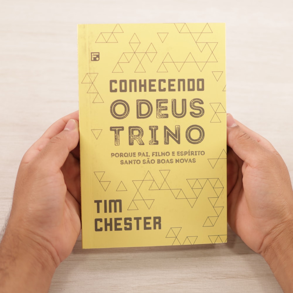 Capa de Conhecendo O Deus Trino | Tim Chester — item do Kit Conhecendo O Deus Trino + Anjos | Tim Chester · foto 2