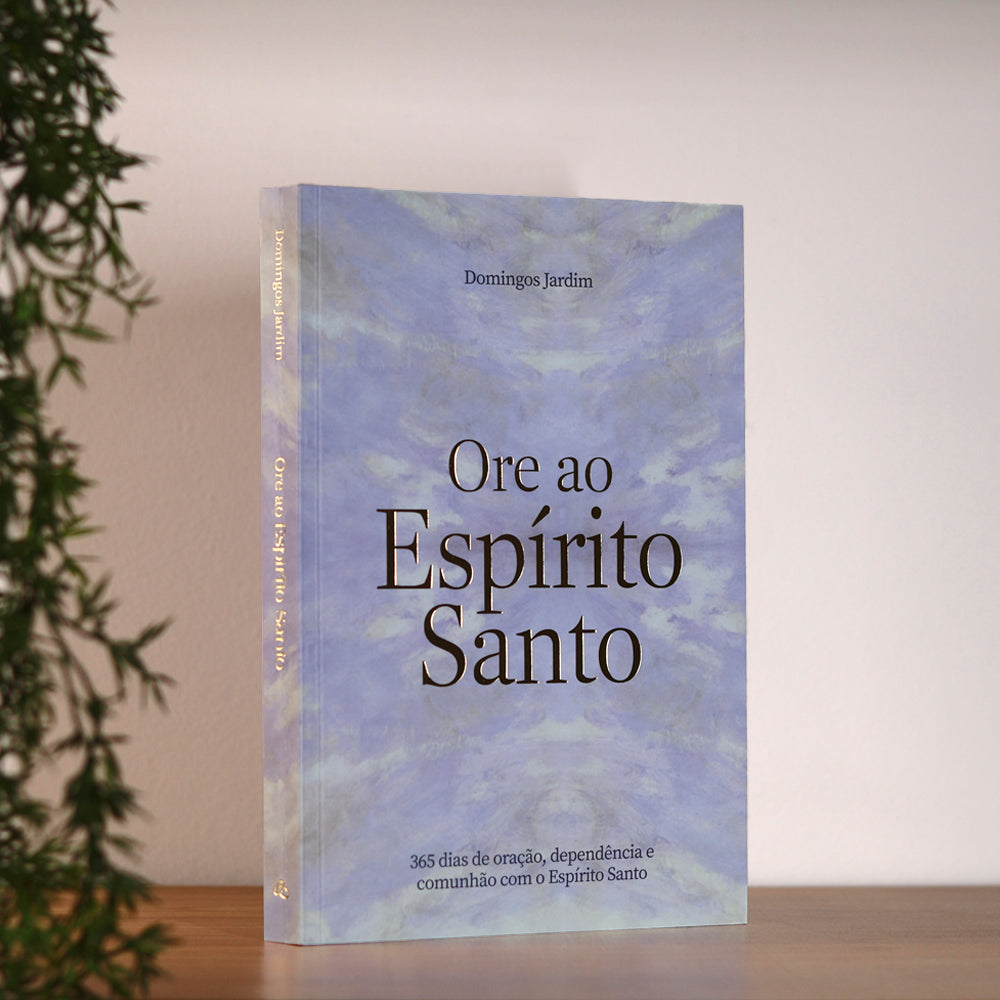 Capa de Devocional Ore ao Espírito Santo | Domingos Jardim — item do Kit Cristianismo Puro e Simples | C. S. Lewis + Devocional Ore ao Espírito Santo | Domingos Jardim · foto 2