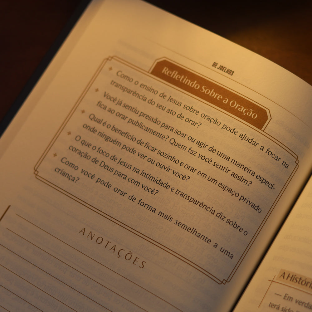 Capa de Devocional De Joelhos | Phil Wickham e Matt Litton — item do Kit Devocional De Joelhos | Phil Wickham e Matt Litton + Grátis Bloco de Anotações Ele Vive · foto 6
