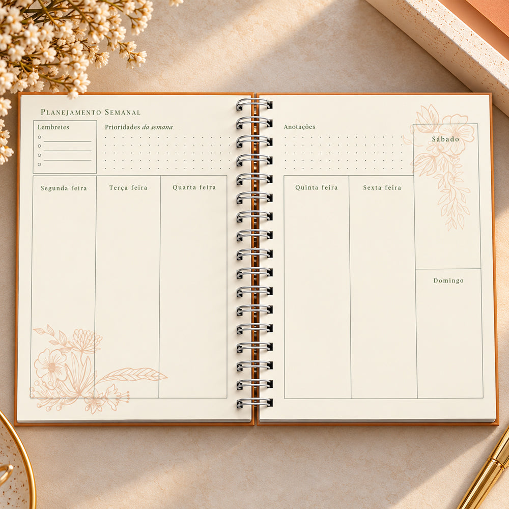 Capa de Planner Contando os Meus Dias | Capa Dourada Floral — item do Kit Devocional Moldadas | 365 Dias com as Mulheres da Bíblia | Rute Salviano e Karina Bonello + Planner Contando os Meus Dias | Capa Dourada Floral · foto 7