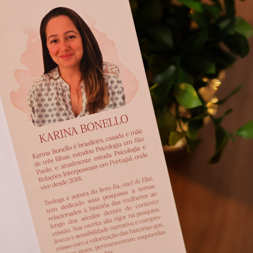 Capa de Devocional Moldadas | 365 Dias com as Mulheres da Bíblia | Rute Salviano e Karina Bonello — item do Kit Devocional Moldadas | 365 Dias com as Mulheres da Bíblia | Rute Salviano e Karina Bonello + Grátis Bloco de Anotações Flor Minimalista · foto 9