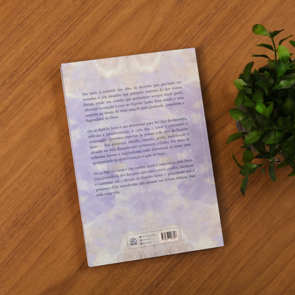 Capa de Devocional Ore ao Espírito Santo | Domingos Jardim — item do Kit Devocional Ore ao Espírito Santo | Domingos Jardim + Chaveiro Articulado 3D | Jesus · foto 10