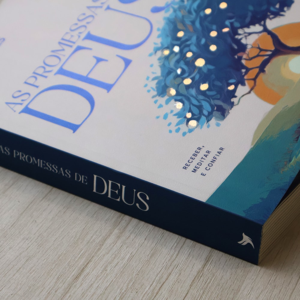 Capa de Devocional As Promessas de Deus  | Carlito Paes — item do Kit Dia dos Pais | Bíblia Sagrada | NVI | Leitura Perfeita | Couro Soft Marrom | Com Índice + Devocional As Promessas de Deus | Carlito Paes · foto 4