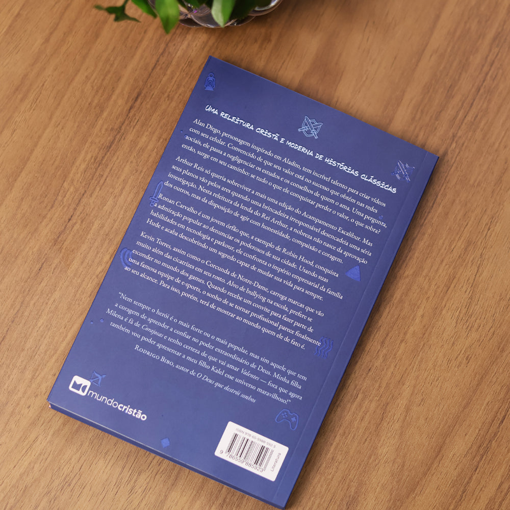 Capa de Valentes | Arlene Diniz, Queren Ane, Maria Araújo Martin e Thaís Oliveira — item do Kit Exilados | Gustavo Pires + Valentes | Arlene Diniz, Queren Ane, Maria Araújo Martin e Thaís Oliveira · foto 10