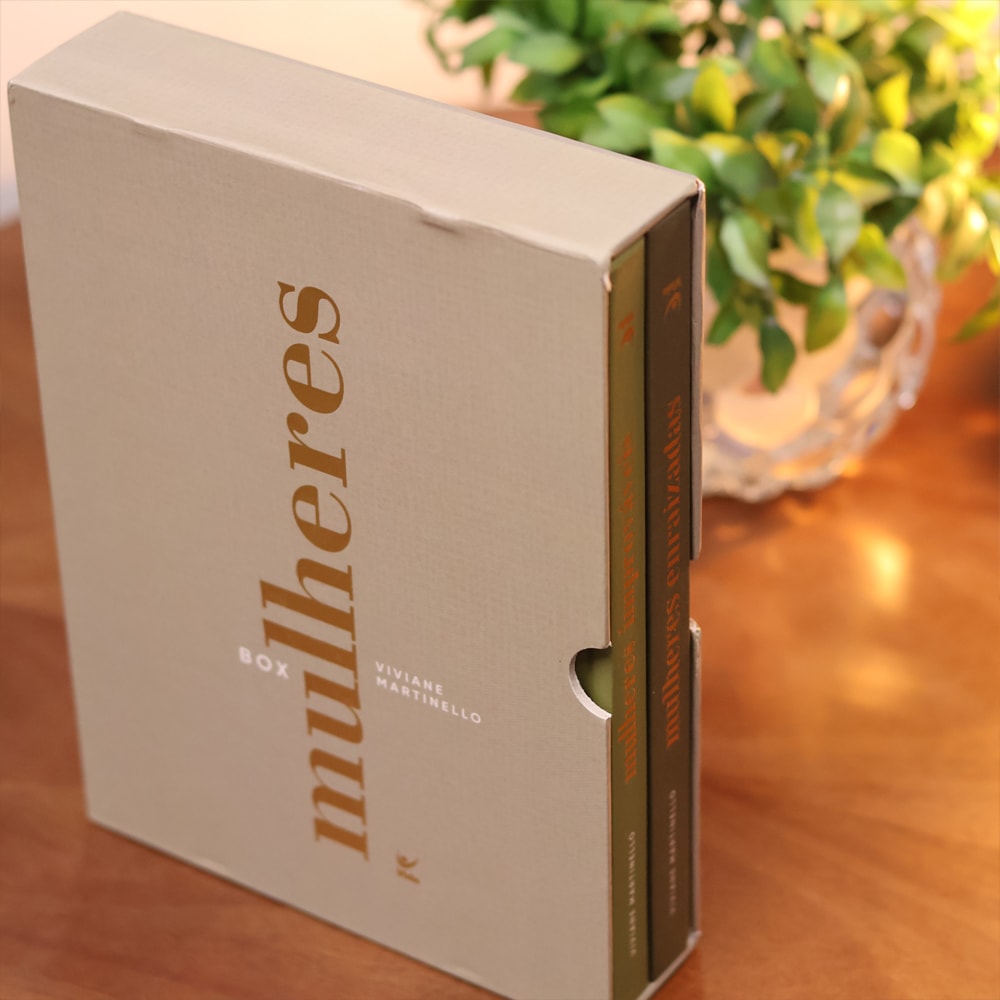 Capa de Box Mulheres | Viviane Martinello | Capa Dura Luxo — item do Kit Mulheres do Secreto + Box Mulheres Capa Dura Luxo | Viviane Martinello · foto 6