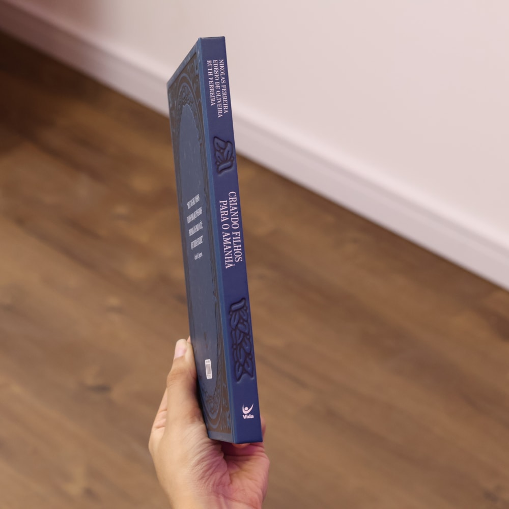 Capa de Criando Filhos Para o Amanhã | Edésio De Oliveira , Nikolas Ferreira e Ruth Ferreira — item do Kit O Cristão e a Política | Nikolas Ferreira + Criando Filhos Para o Amanhã | Edésio de Oliveira, Nikolas Ferreira e Ruth Ferreira · foto 3